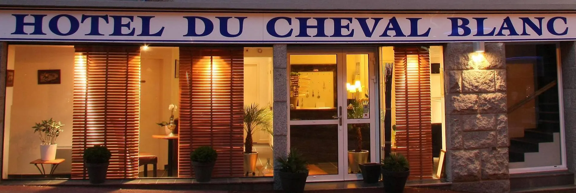 Szálloda Auberge Du Cheval Blanc Baud