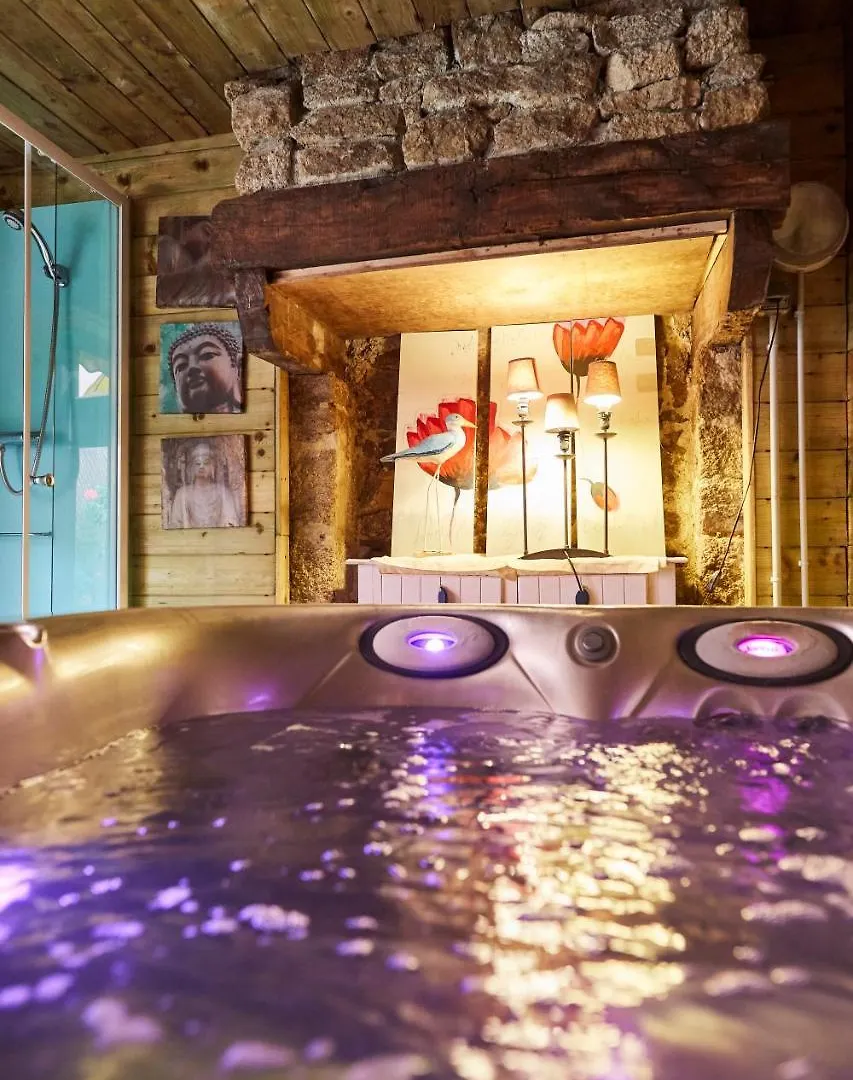 Auberge Du Cheval Blanc Baud Franciaország