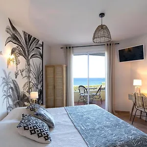 *** Hotel 