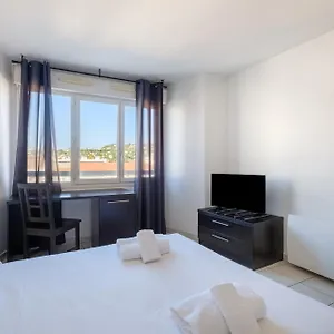 ** Aparthotel Residhotel Festival France